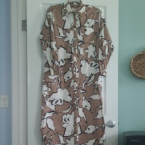 Anthropologie Brown and White Floral Long Sleeve Dress